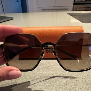 Tory Burch Square Sunglasses - Authentic with Case